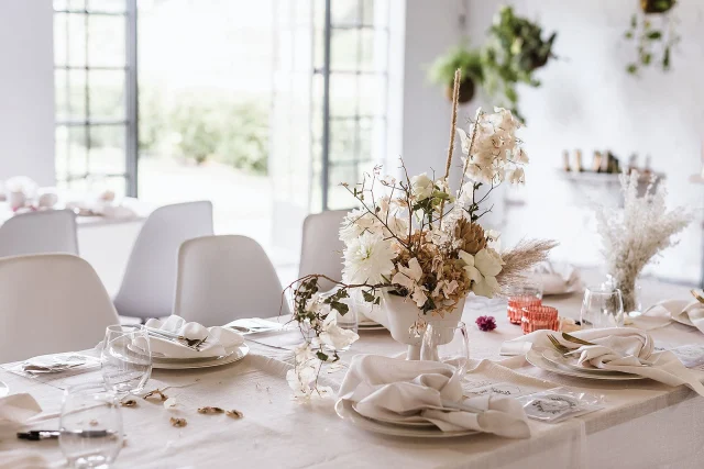 There’s something about February light at The Silo and Shed.😍

Warm air, long tables, horses in the background, and that feeling that you don’t need to rush anywhere. 💐

It’s not just a venue. It’s a pause. 

Pre-bookings only.

#StellenboschLiving #WesternCapeLifestyle #SouthAfricaEvents
#BoutiqueVenue #CelebrateDifferently #EventVenueSA #WesternCapeEvents #PrivateVenue #IntimateGatherings