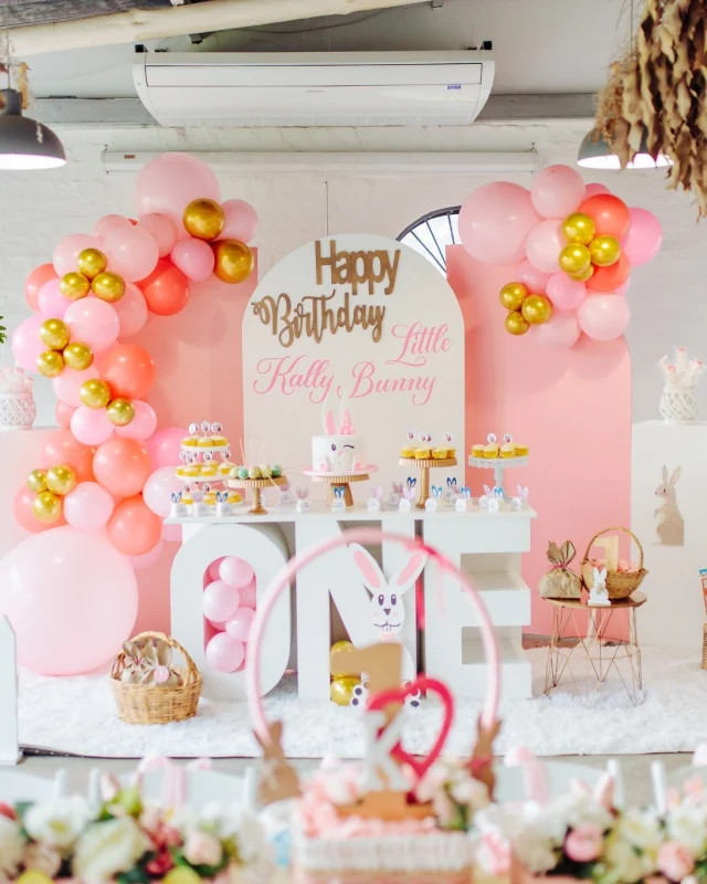 The sweetest celebrations happen here 🤍

A space for laughter, play, and creating memories with the people who matter most.

The Silo & Shed is perfect for children’s birthdays and family gatherings in a relaxed, beautiful setting.

Available by pre-booking.

#thesiloandshed #familytime #birthdayvenue #stellenbosch #celebrations